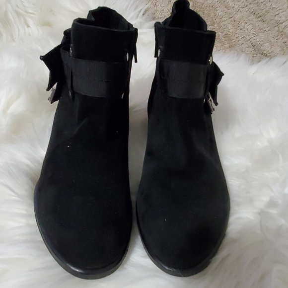 Marc By Marc Jacobs Shoes - Marc by marc jacobs ancle suede boots